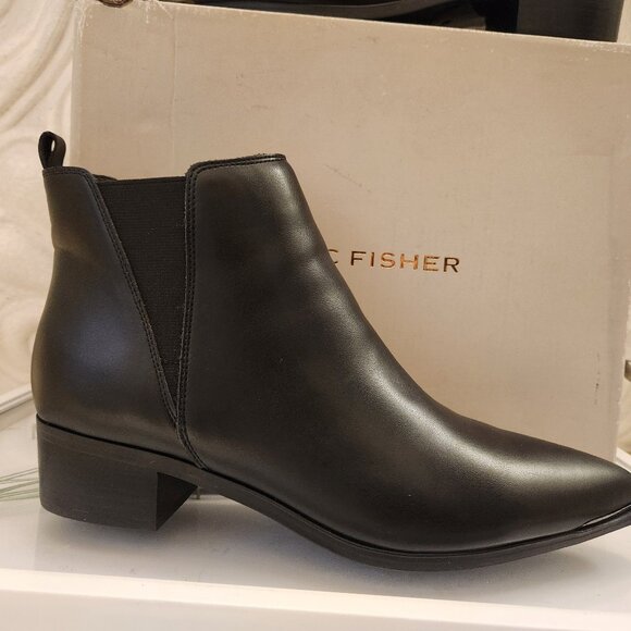 Marc Fisher Black Mady 2 Boots. NIB. Size 11 - Picture 1 of 9